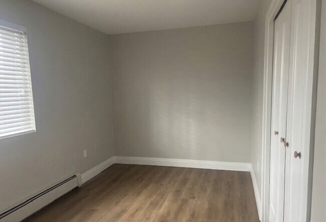 Photo - Inverness Apartments