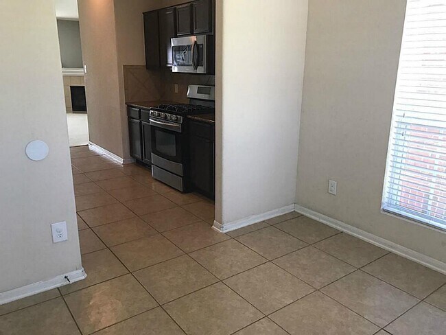 Photo - 4927 Evergreen Haven Ct