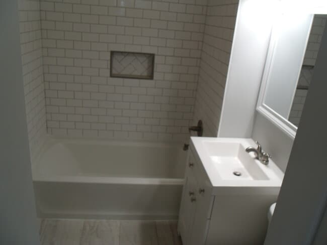 142 W Center St Unit West Center