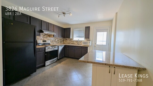 Photo - PRIME SOUTH WINDSOR RAISED RANCH HOME