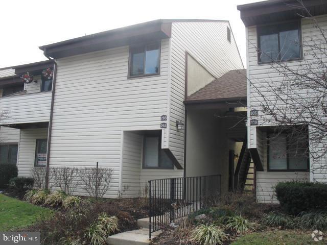 Building Photo - 29-A-29-A W Daisy Ln Rental