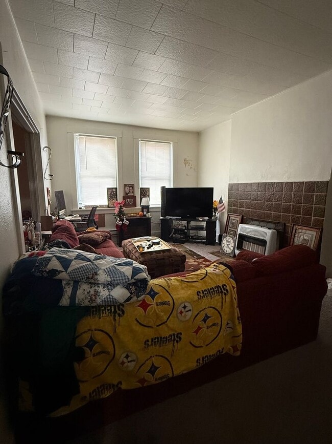 Photo - 401 Lincoln Unit 2