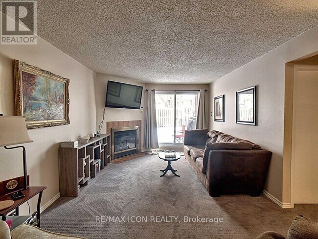 Photo - 1096 Jalna Blvd Unit 55