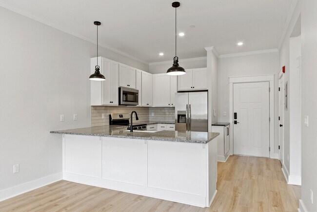 Photo - 843 Main St Unit 102