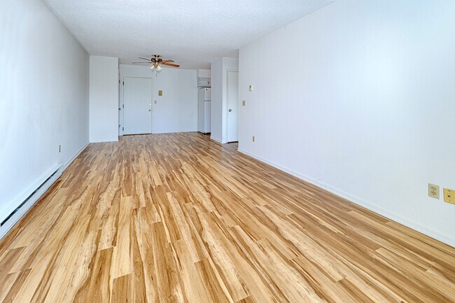 Photo - 155 Short Beach Rd