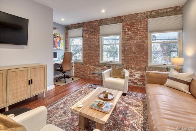 Building Photo - 53995 NY-25 Rental