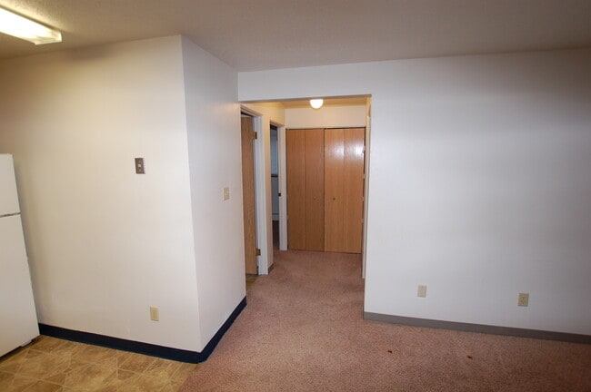 Photo - 1304 19 1/2 St S