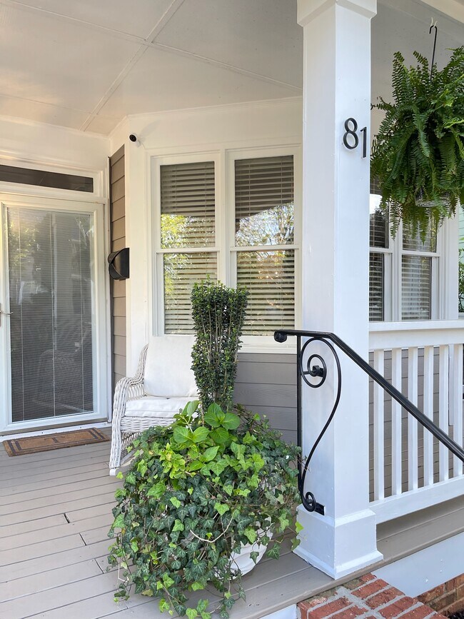 Photo - 81 Hammock Pl SE