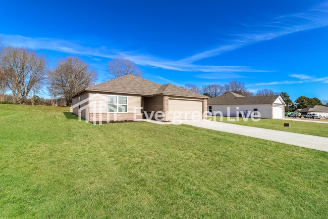 Photo - 115 Jasmine Ct