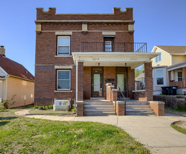 Charming & Comfortable 2 Bedroom Duplex Wa... - Charming & Comfortable 2 Bedroom Duplex Wa... House