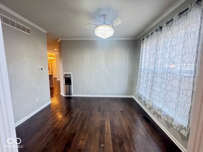 Photo - 5837 Stone Pine Trail