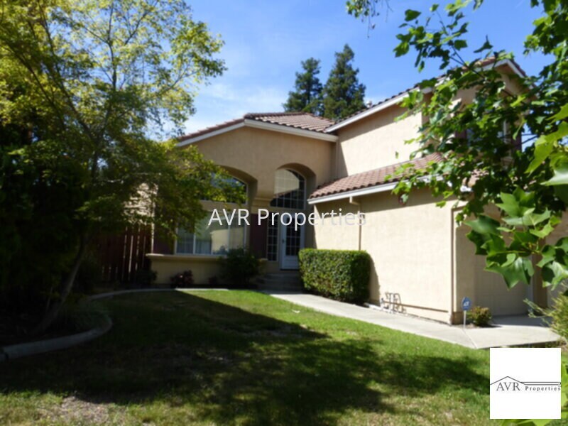 Beautiful Livermore home with plenty of space - Beautiful Livermore home with plenty of space