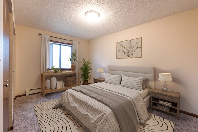 Bismarck, ND Newgate Apartments | Bedroom