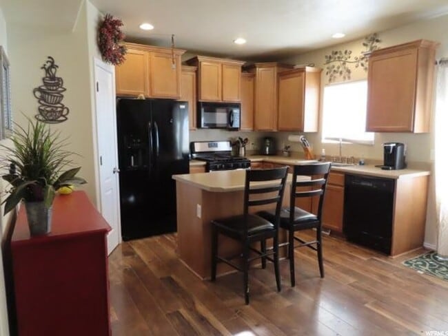 Photo - Cozy West Jordan Home with attached 2 car garage