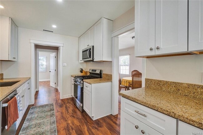 Photo - 3317 Paraiso Way