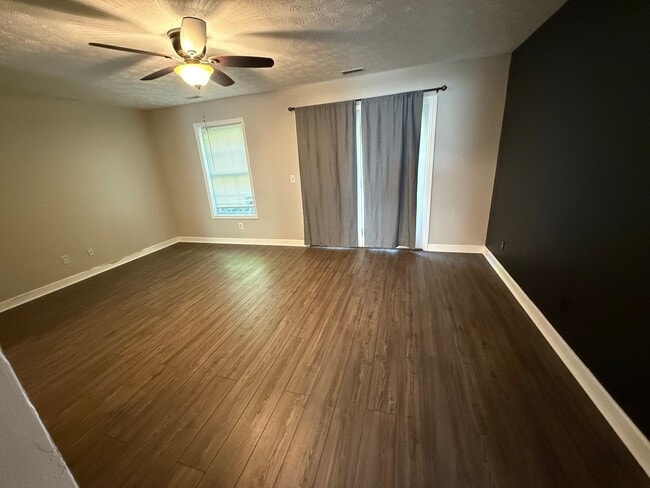 4 Wood Lane