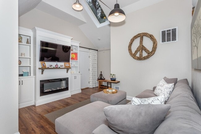 Photo - 32 Billings St