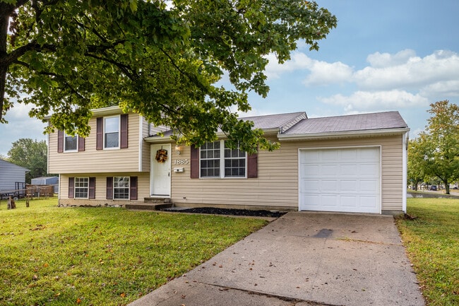 Photo - 1885 Lincrest Dr