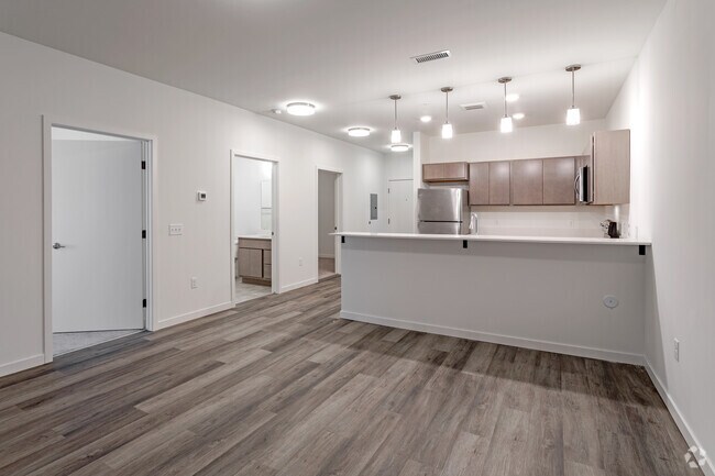 2BR, 1BA - 2D