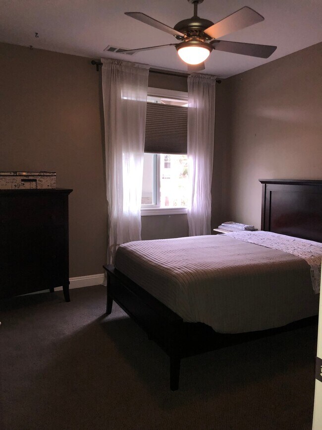 Photo - 377 Sage St Unit Room 1