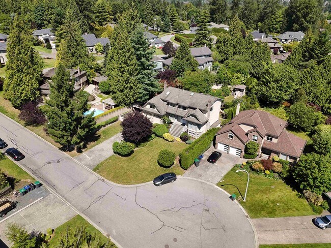 Photo - 15081-15073 73 Ave