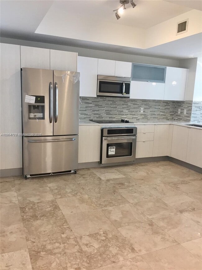 Photo - 3330 NE 190th St Unit 1117