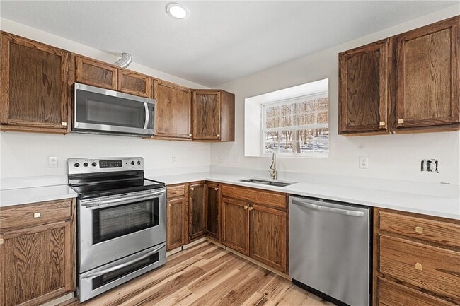 Building Photo - 13497 Walnut Valley Rd Unit B