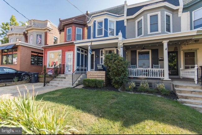 Building Photo - 1610 W 16th St