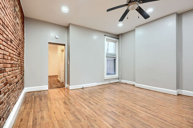 Photo - 2417 Maryland Ave Unit 1FL