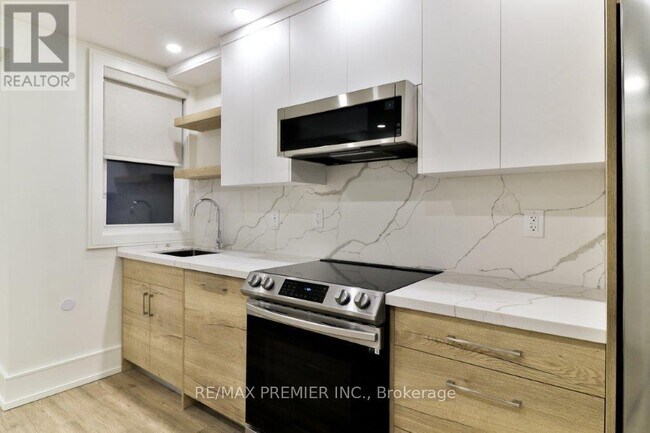 Photo - 88 Lindsey Ave