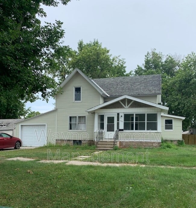 Photo - 515 NE 1st St