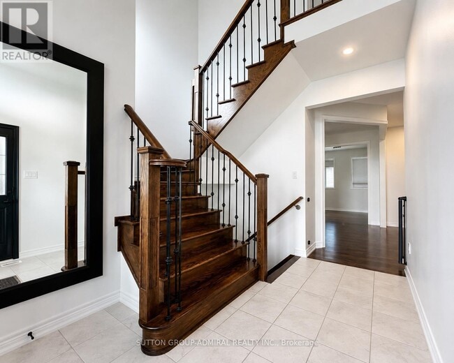 Photo - 1320 Blackmore St