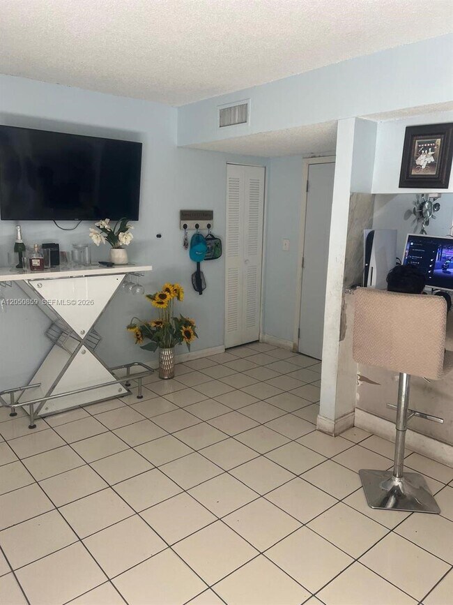 Photo - 590 NW 114th Ave Unit # 101