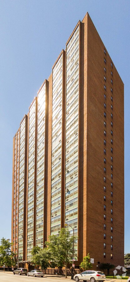 Photo - Eastwood Towers