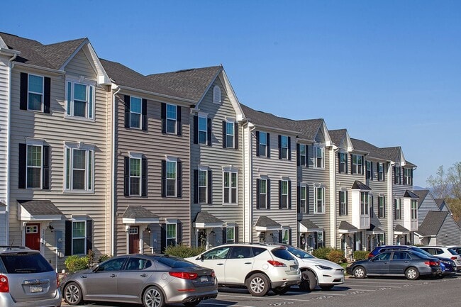Photo - Move-In Ready Riverwood Townhome — Minutes to NGIC, UVA North Fork & CHO Airport