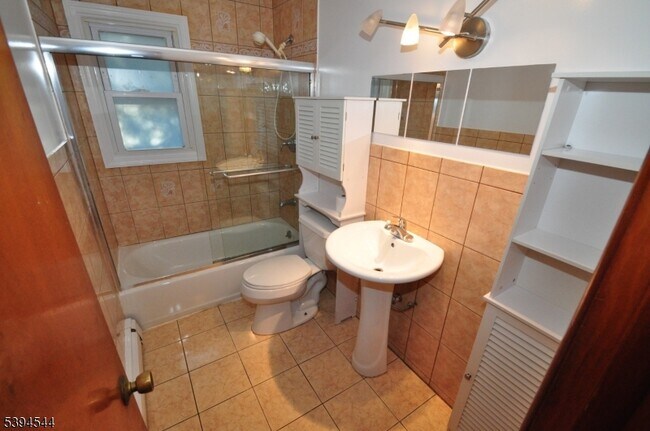 Photo - 23 Gleeson Dr