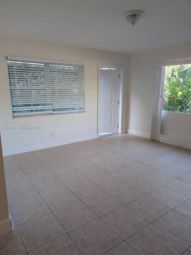 Photo - 1118 NW 2nd Ave Unit 1118