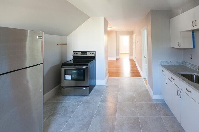 Photo - 47 Cornwall St Unidad #3