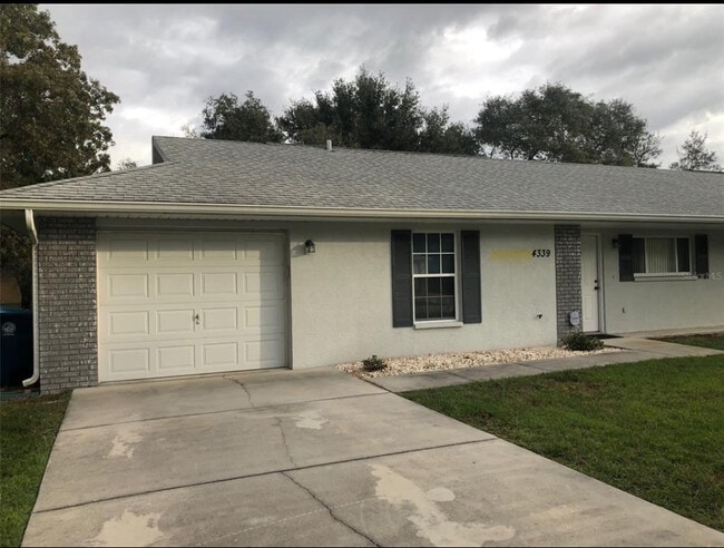 Building Photo - 4339 Millwood Rd Unit 4339