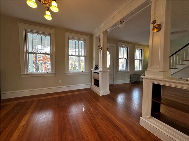 Photo - 100 Maple Ave