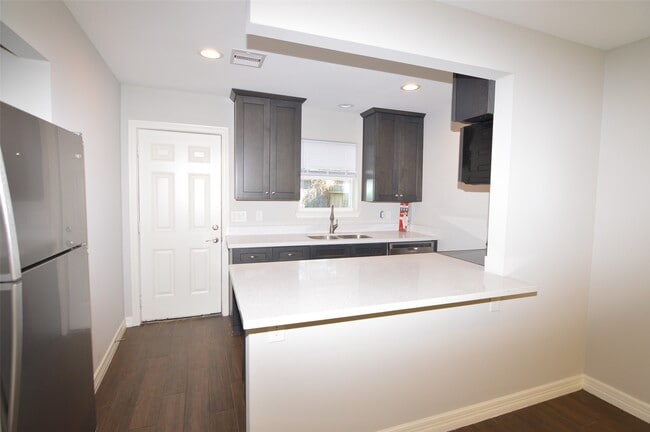 Photo - 10002 Neuens Rd Unit 2