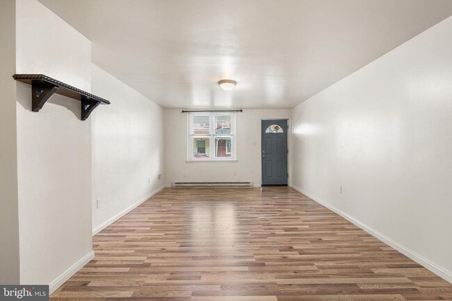 Photo - 5236 Harlan St