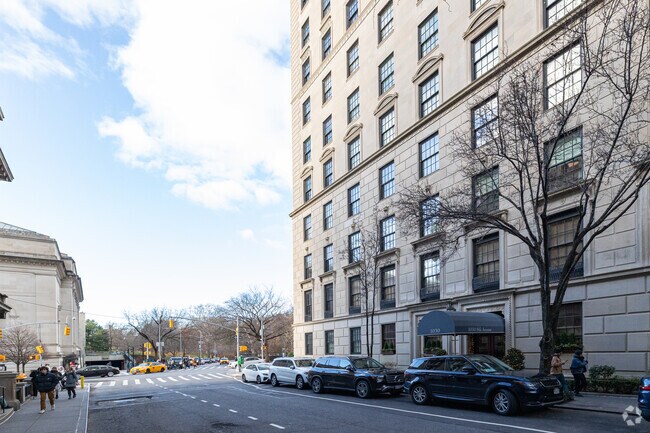 Photo - 1030 Fifth Ave