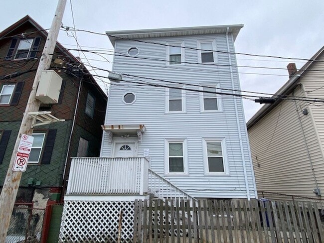 Building Photo - 17kim Unit 2