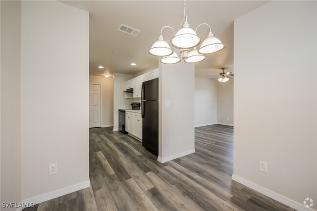 Building Photo - 3803 2nd St SW Rental