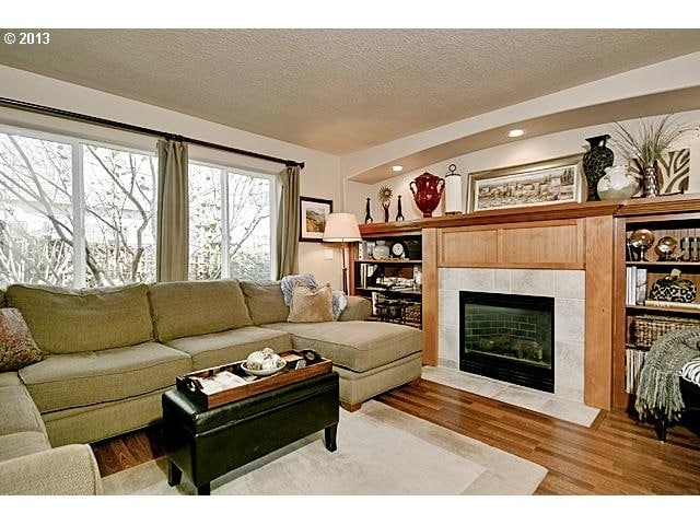 Photo - 764 NE 61st Ave