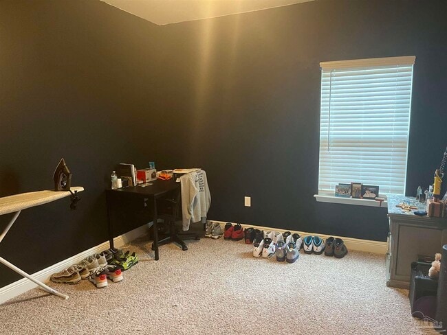 Photo - 7943 Burnside Lp