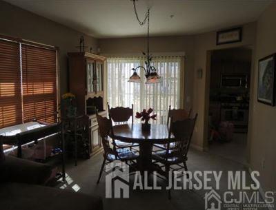 1056 Morning Glory Dr