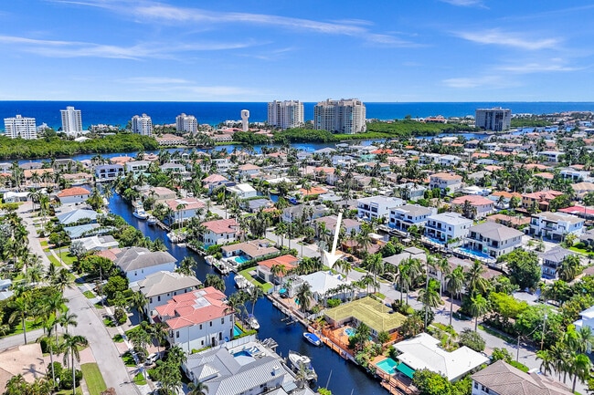 Photo - 785 NE 71st St