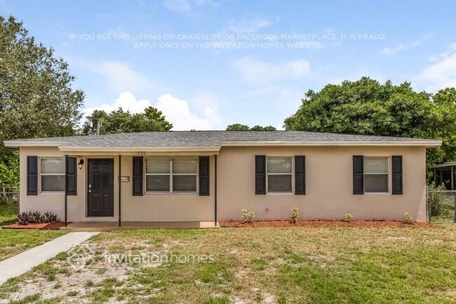 Building Photo - 335 NW 190th St